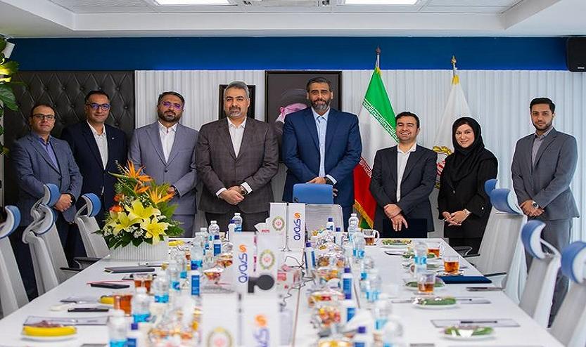 آزاده باقری مدیرعامل و جواد فراهانی عضو هیأت مدیره شرکت فناوران نوآور سداد(فینوداد) شدند
